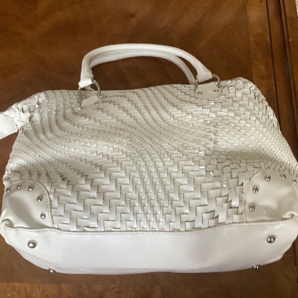 WHBM WHITE  LEATHER Bag/TOTE NWT